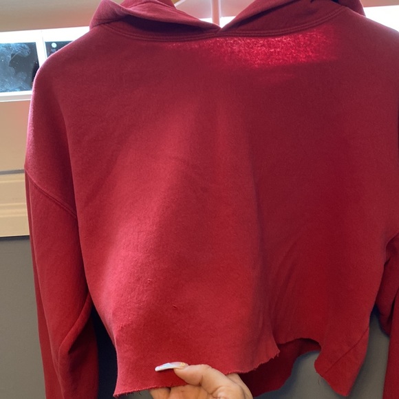 Cropped urban outfitters hoodie - Picture 3 of 3